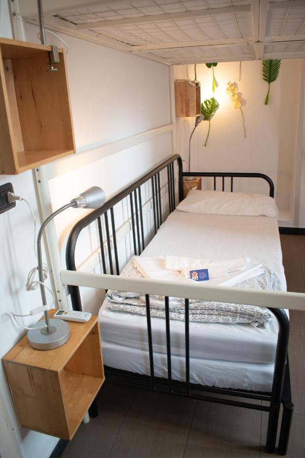 Abbey Hostel Gênes Extérieur photo